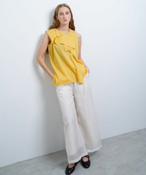 LANVIN en Bleu / ランバン オン ブルー Tシャツ | ドレープノースリーブカットソー | 詳細3