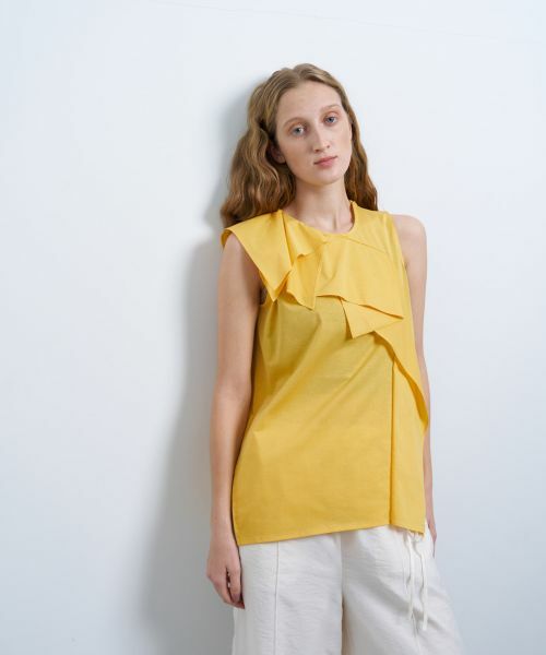 LANVIN en Bleu / ランバン オン ブルー Tシャツ | ドレープノースリーブカットソー | 詳細4