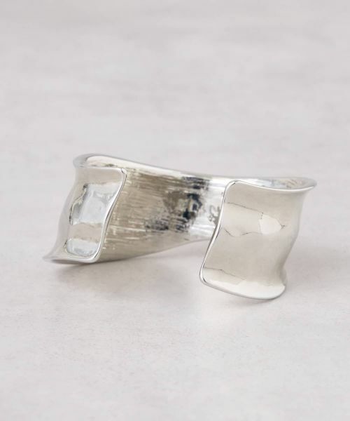 LANVIN en Bleu / ランバン オン ブルー その他小物 | ウェーブラインメタルバングル | 詳細2