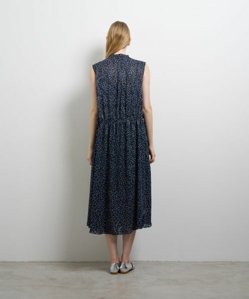 LANVIN en Bleu / ランバン オン ブルー ドレス | Brume Dot／Lush Gardenプリントワンピース | 詳細11