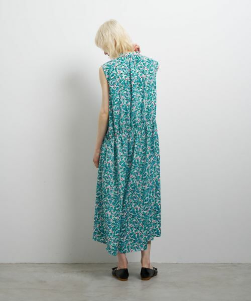 LANVIN en Bleu / ランバン オン ブルー ドレス | Brume Dot／Lush Gardenプリントワンピース | 詳細3