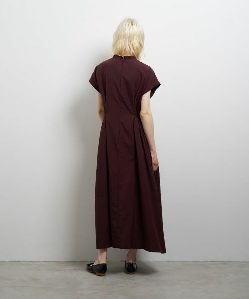 LANVIN en Bleu / ランバン オン ブルー ドレス | ナイロンタスランギャザーワンピース | 詳細3