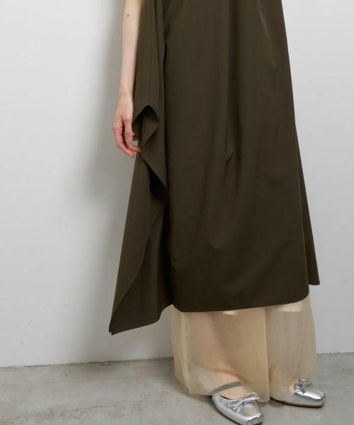 LANVIN en Bleu / ランバン オン ブルー ドレス | ライトタフタアシンメワンピース | 詳細13