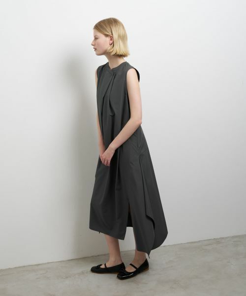 LANVIN en Bleu / ランバン オン ブルー ドレス | ライトタフタアシンメワンピース | 詳細4