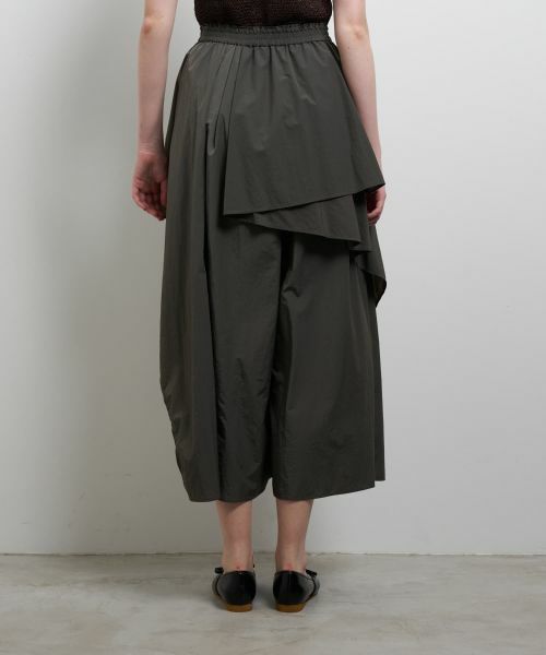 LANVIN en Bleu / ランバン オン ブルー その他パンツ | 撥水速乾ナイロンラッフルパンツ | 詳細5