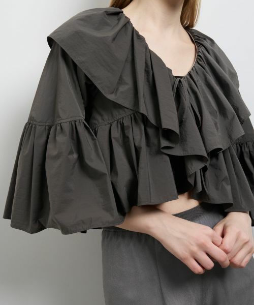 LANVIN en Bleu / ランバン オン ブルー シャツ・ブラウス | 撥水速乾ナイロンラッフルブラウス | 詳細22