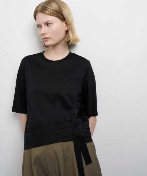 LANVIN en Bleu / ランバン オン ブルー Tシャツ | アシンメテープフリルカットソー | 詳細10