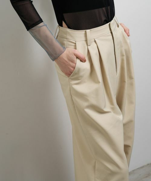 LANVIN en Bleu / ランバン オン ブルー その他パンツ | コットンギャバツータックパンツ | 詳細16