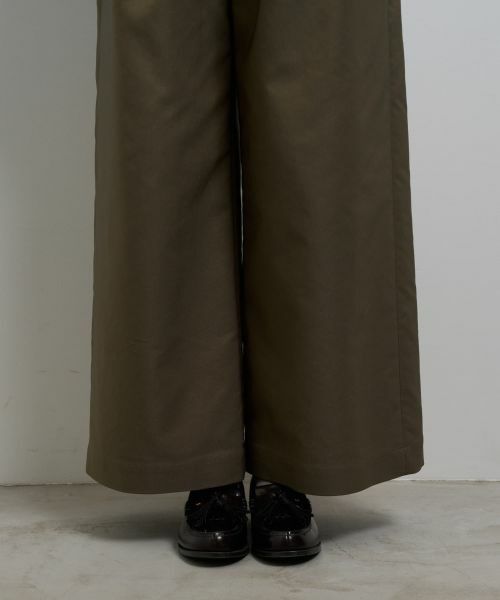 LANVIN en Bleu / ランバン オン ブルー その他パンツ | コットンギャバツータックパンツ | 詳細8