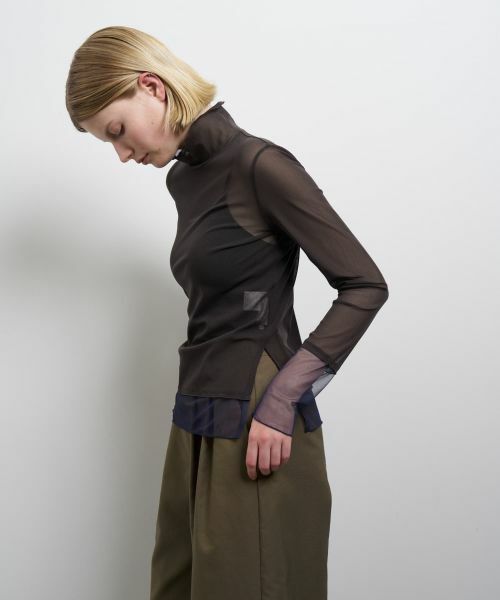 LANVIN en Bleu / ランバン オン ブルー Tシャツ | カラーポイントチュールタートル | 詳細5