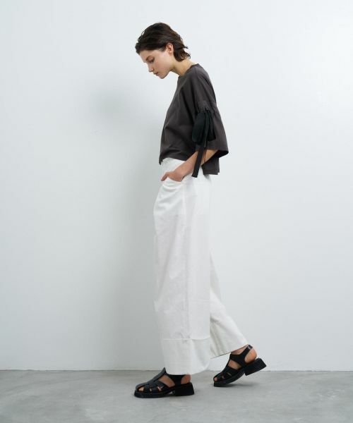 LANVIN en Bleu / ランバン オン ブルー Tシャツ | クロップドリボンTシャツ | 詳細14