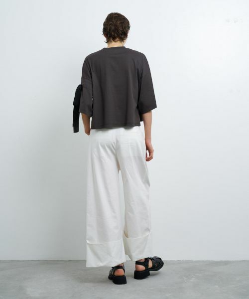 LANVIN en Bleu / ランバン オン ブルー Tシャツ | クロップドリボンTシャツ | 詳細15