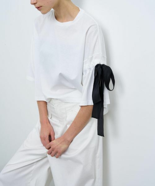 LANVIN en Bleu / ランバン オン ブルー Tシャツ | クロップドリボンTシャツ | 詳細19