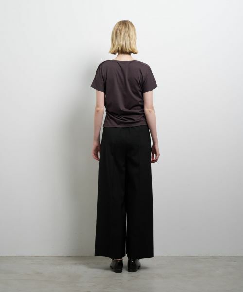 LANVIN en Bleu / ランバン オン ブルー Tシャツ | タックドレープカットソー | 詳細3