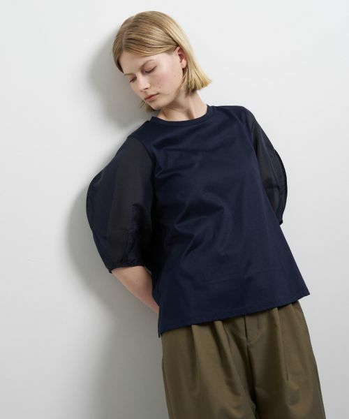 LANVIN en Bleu / ランバン オン ブルー Tシャツ | シアーコクーンスリーブコンビカットソー | 詳細4