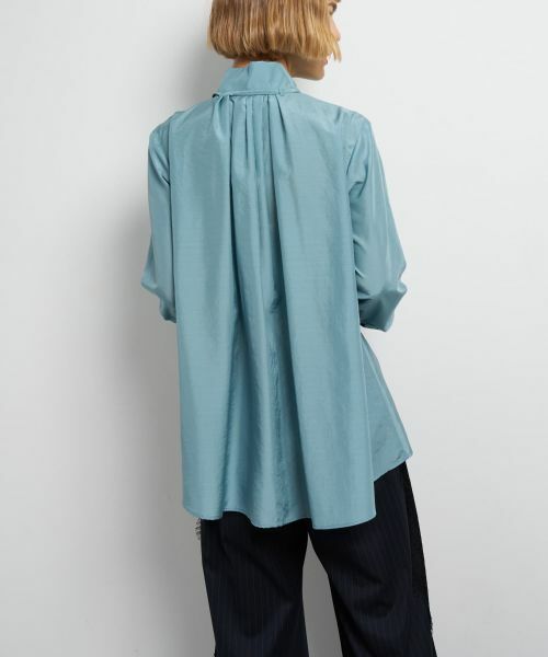 LANVIN en Bleu / ランバン オン ブルー シャツ・ブラウス | スタンドカラータックブラウス | 詳細16