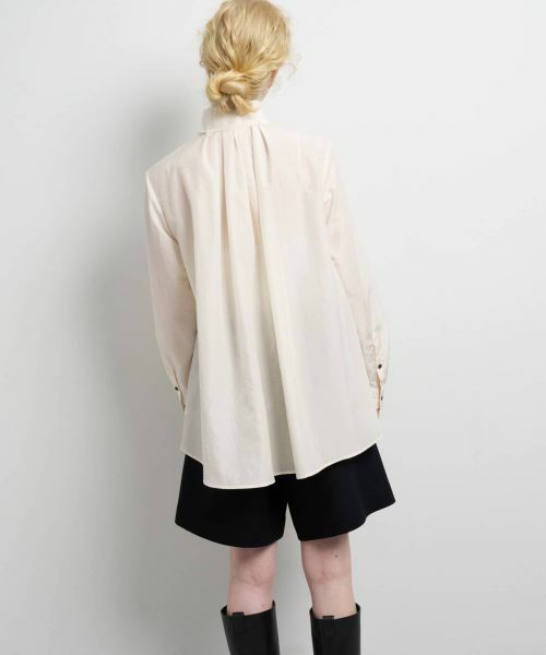 LANVIN en Bleu / ランバン オン ブルー シャツ・ブラウス | スタンドカラータックブラウス | 詳細7