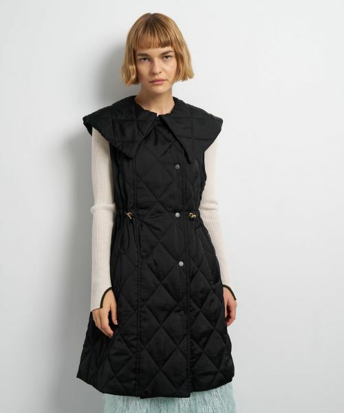 LANVIN en Bleu/ランバン オン ブルー ビッグカラーキルティングベスト ブラック 38 LANVIN en Bleu/ランバン オン ブルー ビッグカラーキルティングベスト ブラック 38