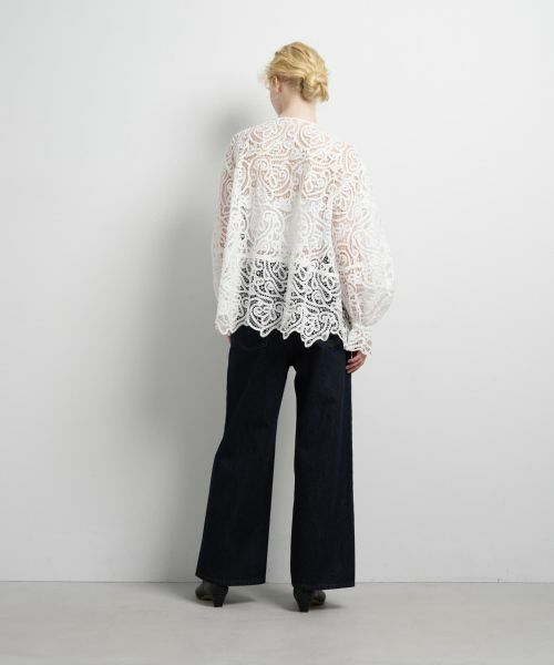 LANVIN en Bleu / ランバン オン ブルー シャツ・ブラウス | ケミカルレースフレアブラウス | 詳細9