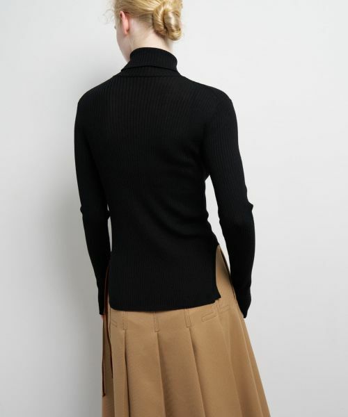 LANVIN en Bleu / ランバン オン ブルー ニット・セーター | カラーポイントリブタートル | 詳細6