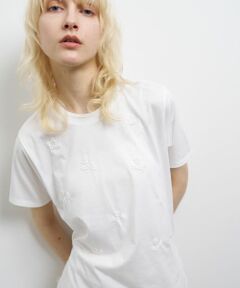LANVIN en Bleu / ランバン オン ブルー Tシャツ | フラワービーズ刺繍Ｔシャツ