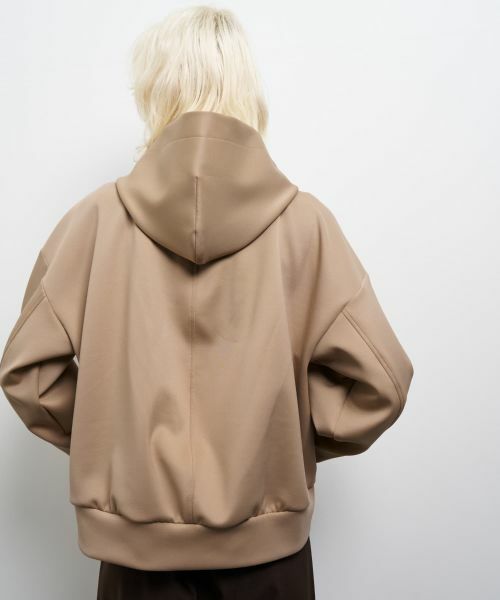 LANVIN en Bleu / ランバン オン ブルー カットソー | ダンボールフーディー | 詳細3