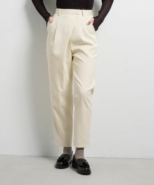 LANVIN en Bleu / ランバン オン ブルー その他パンツ | フロントタックテーパードパンツ | 詳細4