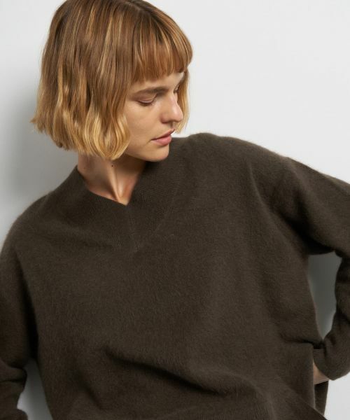 LANVIN en Bleu / ランバン オン ブルー ニット・セーター | ラクーンVネックニット | 詳細15