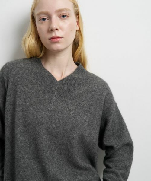 LANVIN en Bleu / ランバン オン ブルー ニット・セーター | ラクーンVネックニット | 詳細21