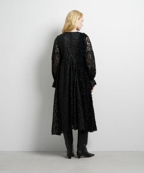 LANVIN en Bleu / ランバン オン ブルー ドレス | ミニフラワーレースワンピース | 詳細3