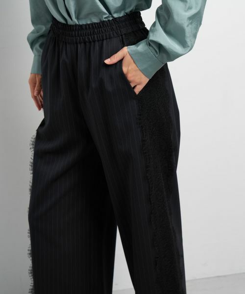 LANVIN en Bleu / ランバン オン ブルー その他パンツ | サイドレースウールゴムパンツ | 詳細7