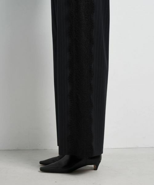 LANVIN en Bleu / ランバン オン ブルー その他パンツ | サイドレースウールゴムパンツ | 詳細9