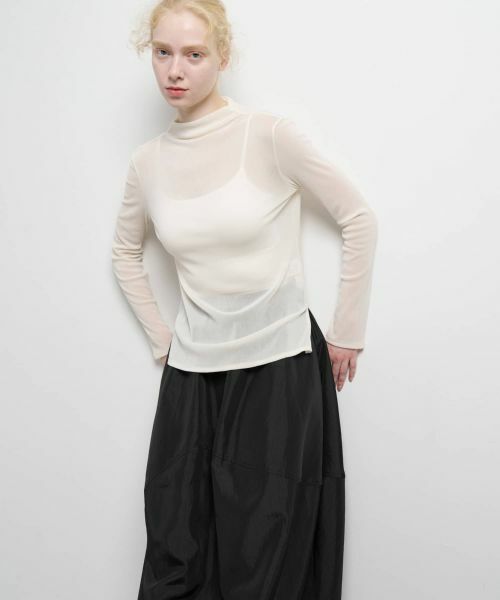 LANVIN en Bleu / ランバン オン ブルー Tシャツ | フロッキーチュールカットソー | 詳細11