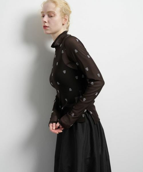 LANVIN en Bleu / ランバン オン ブルー Tシャツ | ART DECO 100th Anniversaryフロッキープリントチュールカットソー | 詳細5