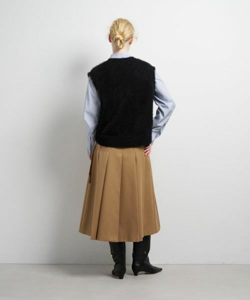 LANVIN en Bleu / ランバン オン ブルー ニット・セーター | シャギーアイレットベスト | 詳細10