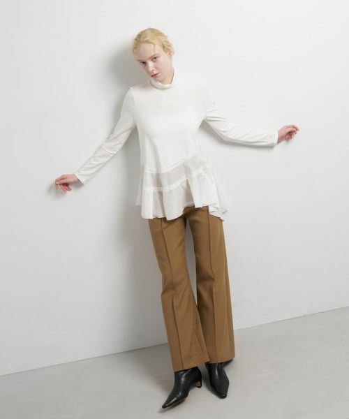 LANVIN en Bleu / ランバン オン ブルー Tシャツ | アシンメトリーヘムタートル | 詳細3