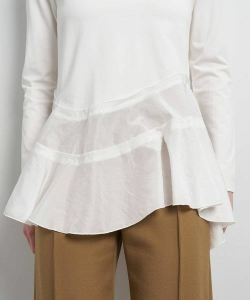 LANVIN en Bleu / ランバン オン ブルー Tシャツ | アシンメトリーヘムタートル | 詳細9