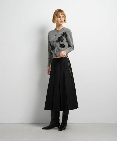 LANVIN en Bleu / ランバン オン ブルー カーディガン・ボレロ | フラワー刺繍カーディガン | 詳細2