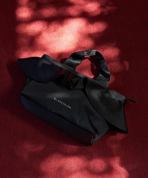 LANVIN en Bleu / ランバン オン ブルー その他小物 | ラッフルフリルトートバッグ（ブラック）