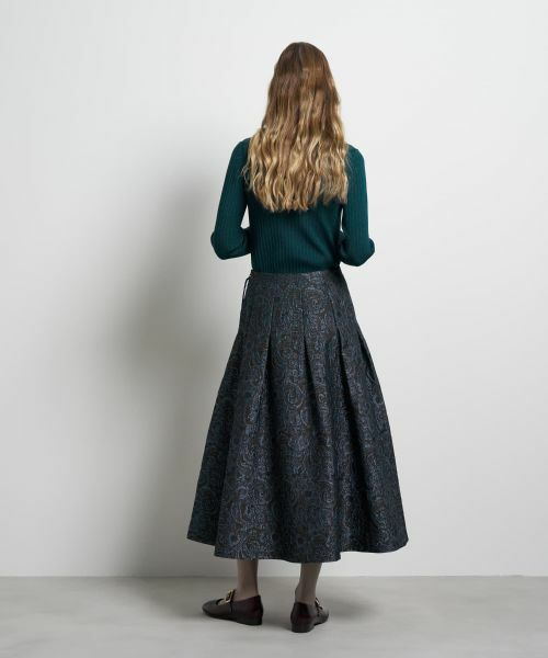 LANVIN en Bleu / ランバン オン ブルー ロング・マキシ丈スカート | ペイズリージャガードタックスカート | 詳細11