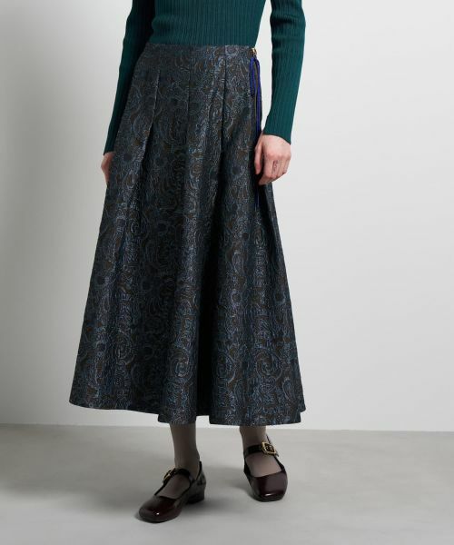 LANVIN en Bleu / ランバン オン ブルー ロング・マキシ丈スカート | ペイズリージャガードタックスカート | 詳細12