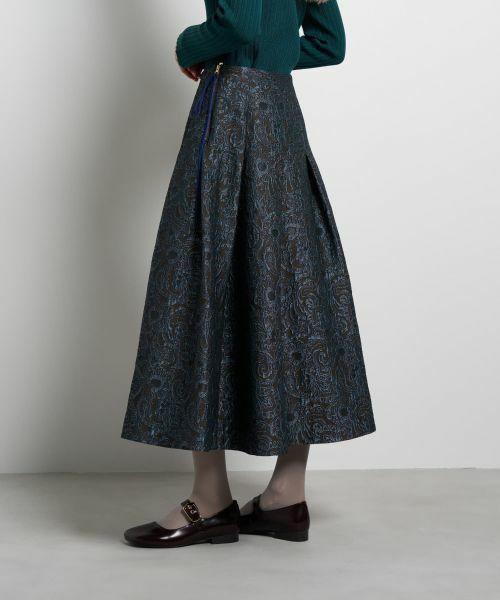 LANVIN en Bleu / ランバン オン ブルー ロング・マキシ丈スカート | ペイズリージャガードタックスカート | 詳細13