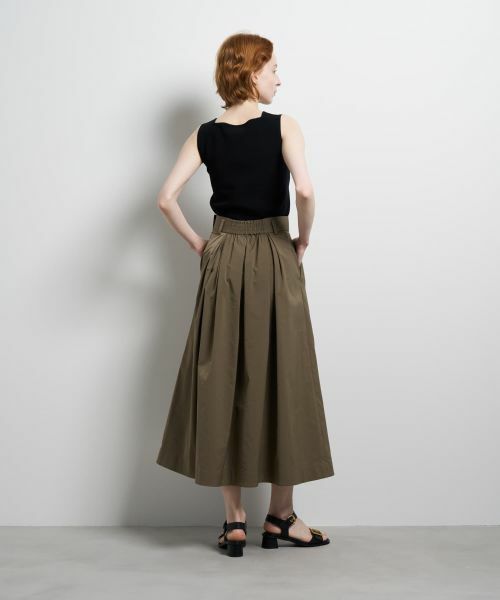 LANVIN en Bleu / ランバン オン ブルー ロング・マキシ丈スカート | タフタタックフレアスカート | 詳細3