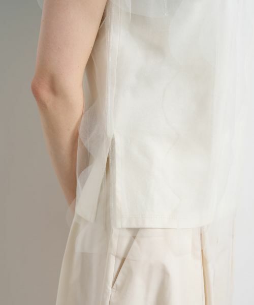 LANVIN en Bleu / ランバン オン ブルー Tシャツ | チュールレイヤードノースリーブカットソー | 詳細5