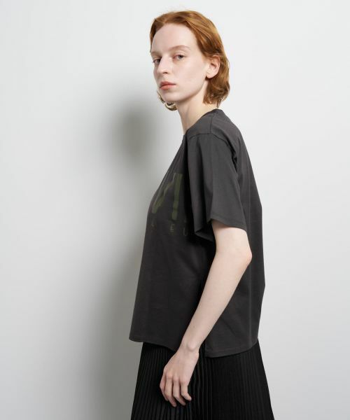 LANVIN en Bleu / ランバン オン ブルー Tシャツ | “LANVIN EN BLEU” ロゴTシャツ | 詳細19