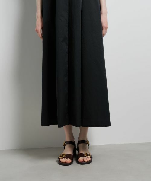 LANVIN en Bleu / ランバン オン ブルー ドレス | 撥水タフタノースリーブワンピース | 詳細17