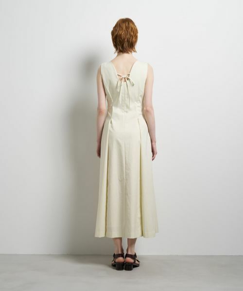 LANVIN en Bleu / ランバン オン ブルー ドレス | 撥水タフタノースリーブワンピース | 詳細20