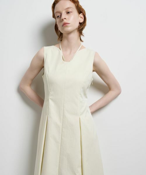 LANVIN en Bleu / ランバン オン ブルー ドレス | 撥水タフタノースリーブワンピース | 詳細5