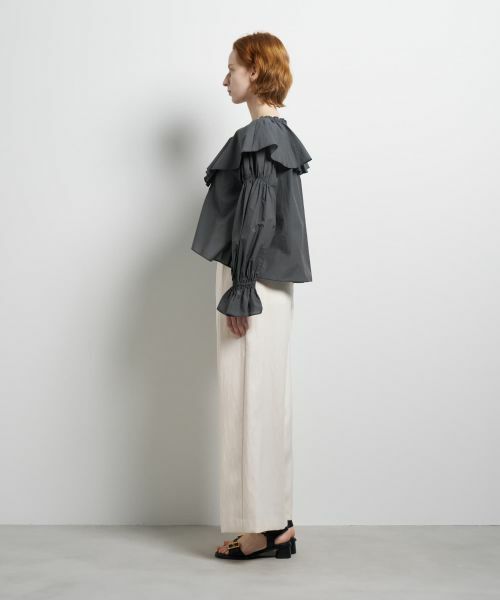 LANVIN en Bleu / ランバン オン ブルー シャツ・ブラウス | ギャザーフリルブラウス | 詳細2