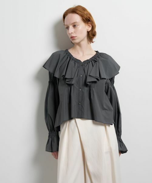 LANVIN en Bleu / ランバン オン ブルー シャツ・ブラウス | ギャザーフリルブラウス | 詳細6